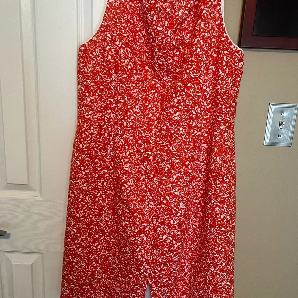 Tahari Arthur & Levine Red and White Sleeveless dress 14